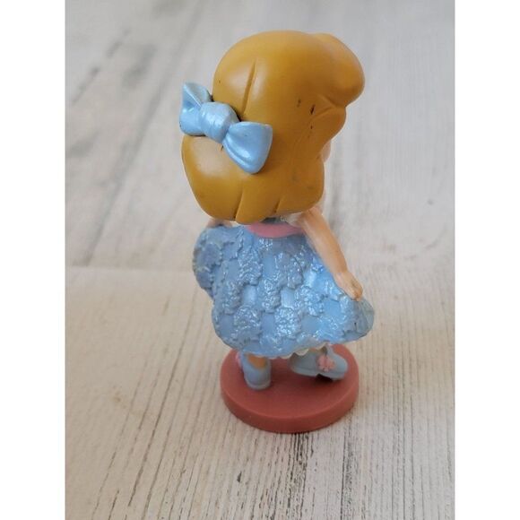 Disney Sleeping Beauty toddler Aurora Princess Pixar toy figure - Picture 5 of 6